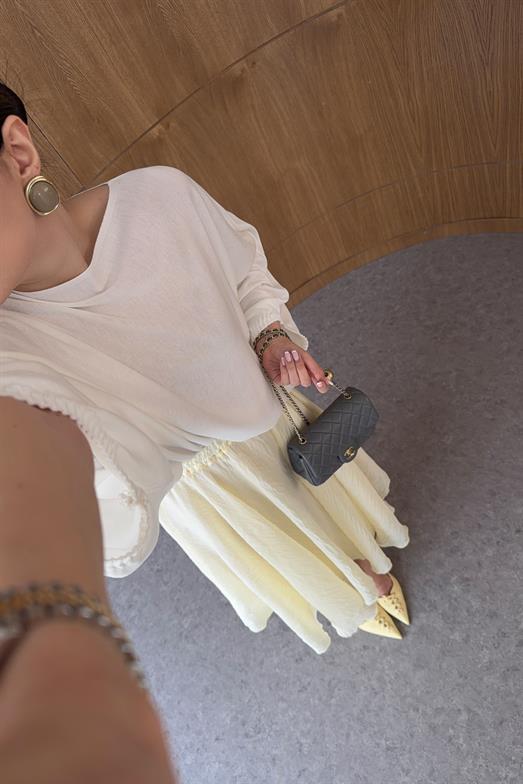 Beyaz Kayık Yaka Salaş Bluz