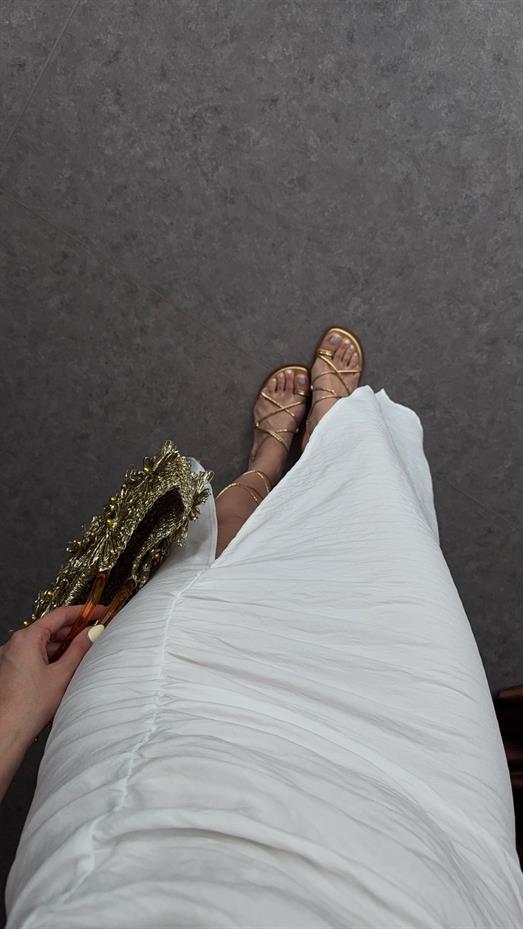 Beyaz Straplez Elbise