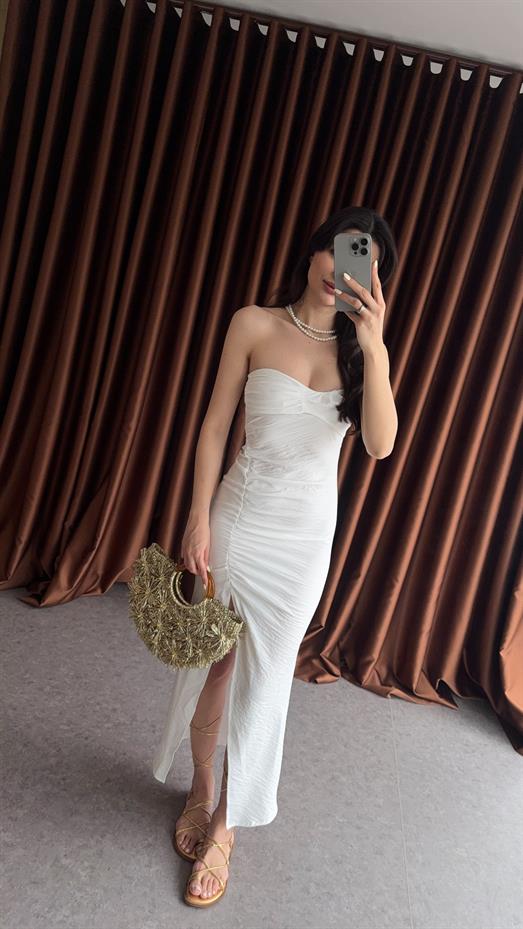 Beyaz Straplez Elbise