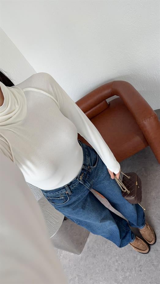 Boğazlı Likralı Beyaz Basic