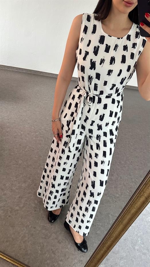 Boya Desenli Beyaz Tulum