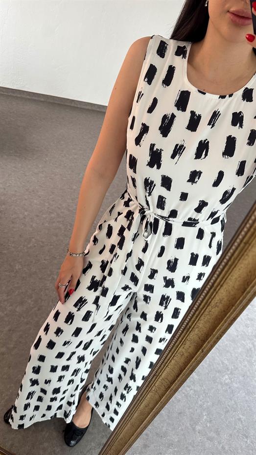 Boya Desenli Beyaz Tulum