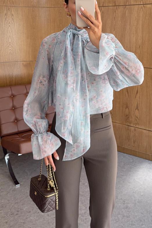 Boyun Bağlamalı Floral Mavi Bluz