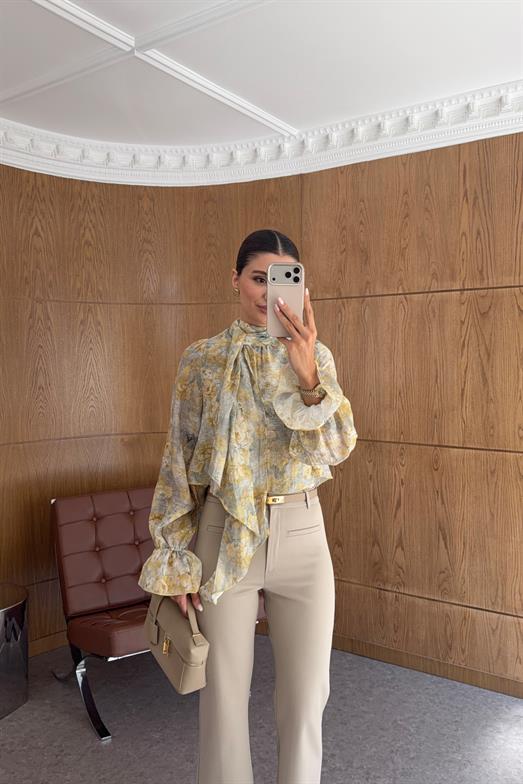 Boyun Bağlamalı Floral Sarı Bluz