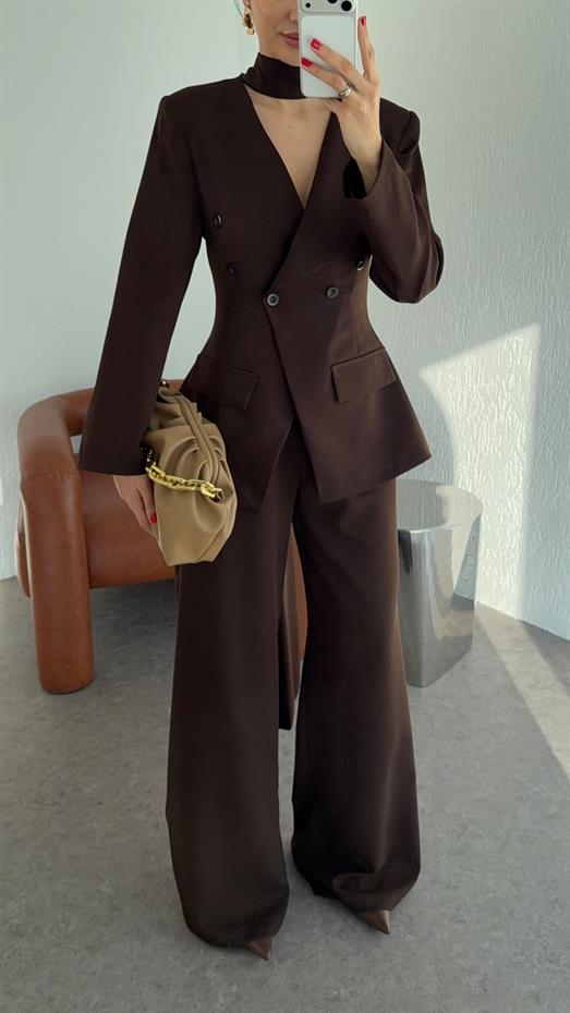 Boyun Detaylı Acı Kahve Takım