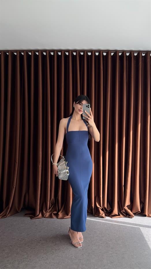 Boyun Detaylı İndigo Elbise