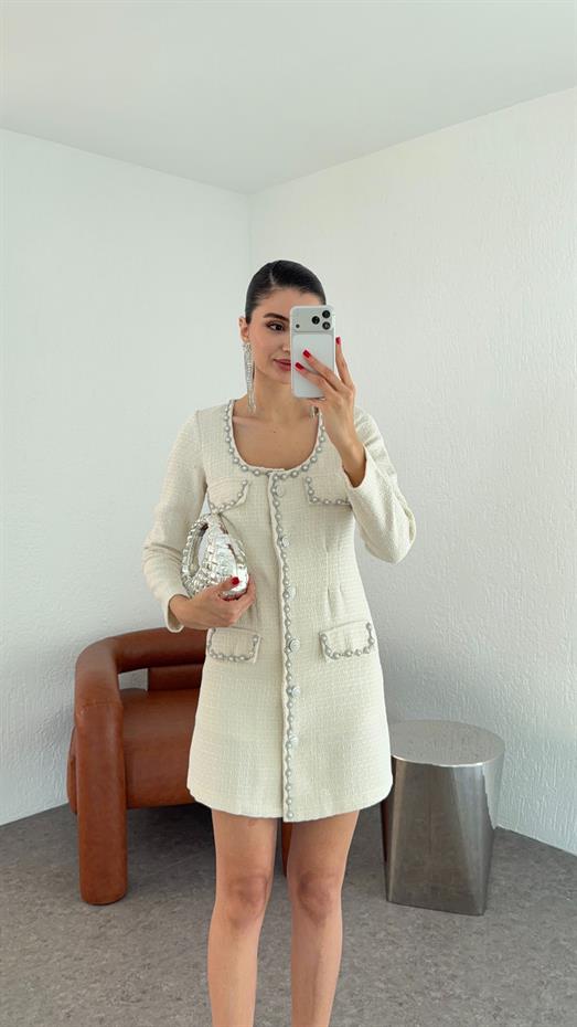 Buklet Taşlı Elbise