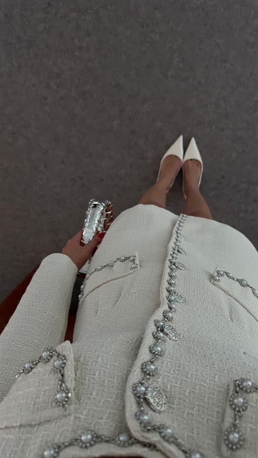 Buklet Taşlı Elbise