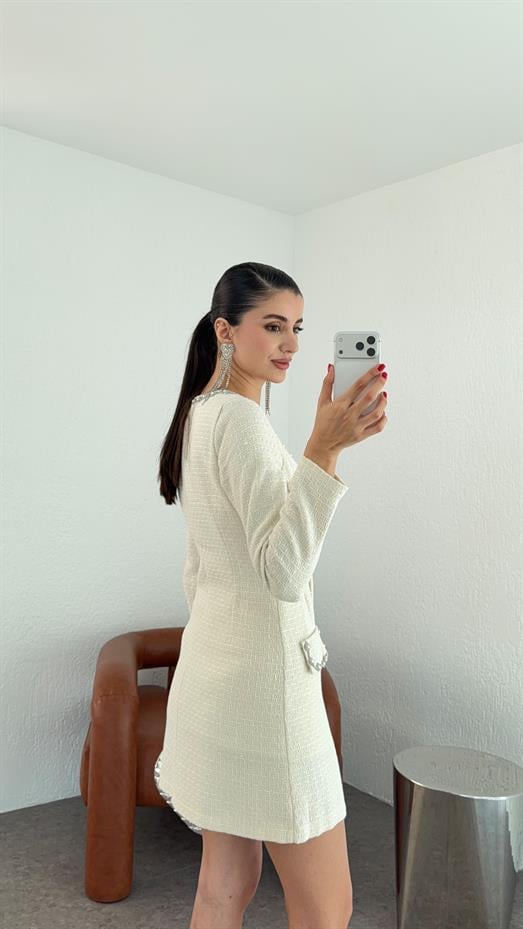 Buklet Taşlı Elbise