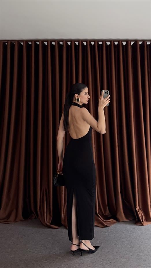 Çapraz Boyun Likralı Siyah Elbise