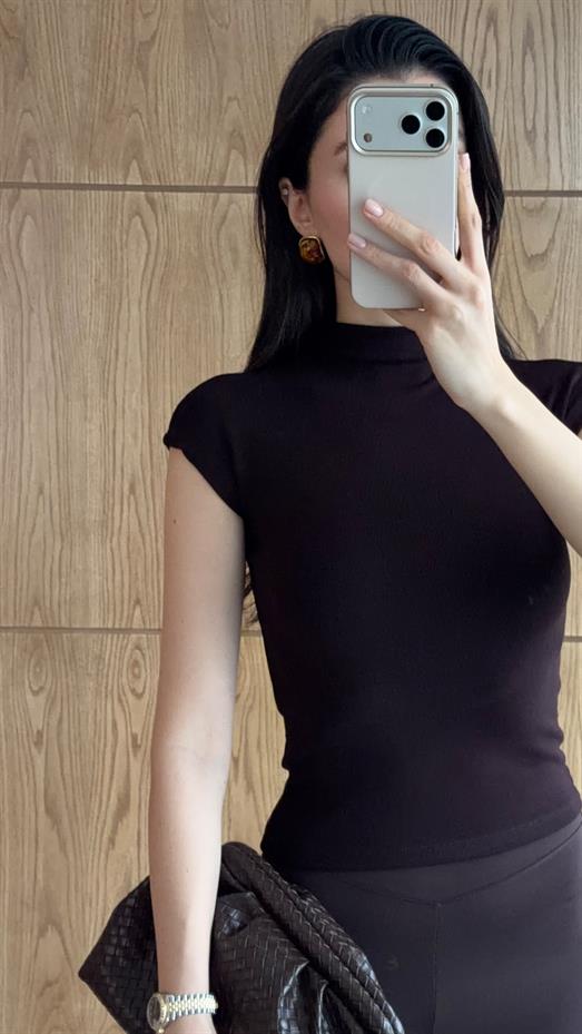 Çelik Örme T Kol Kahve Basic