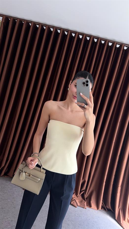Çift Kat Dilvin Sarı Straplez Top