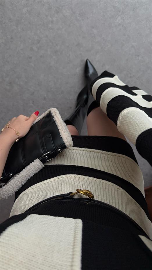 Çift Renk Tasarım Triko Elbise