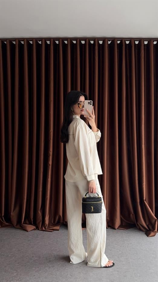 Çizgili Ekru Takım