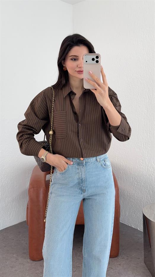 Çizgili Kahve Gömlek