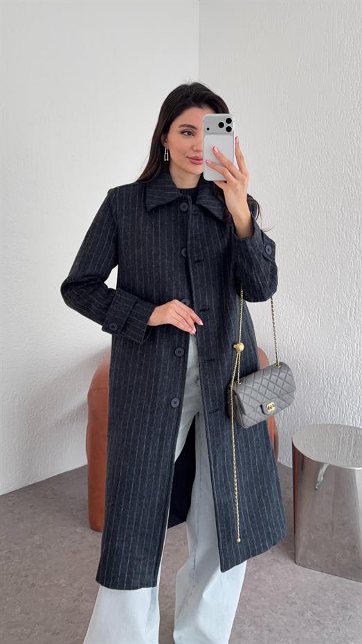 Çizgili Lacivert Kaban