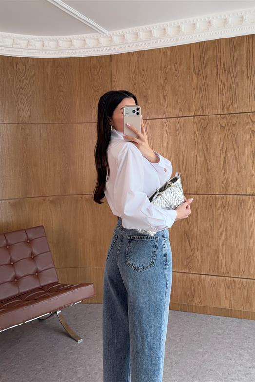 Dağınık Gümüş Taşlı Skater Jean