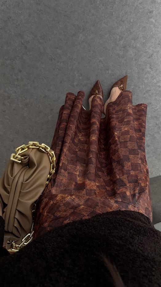 Damalı Kahve Saten Etek