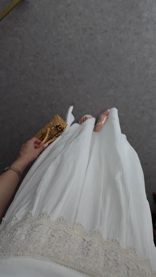 Dantel Detaylı Askılı Elbise