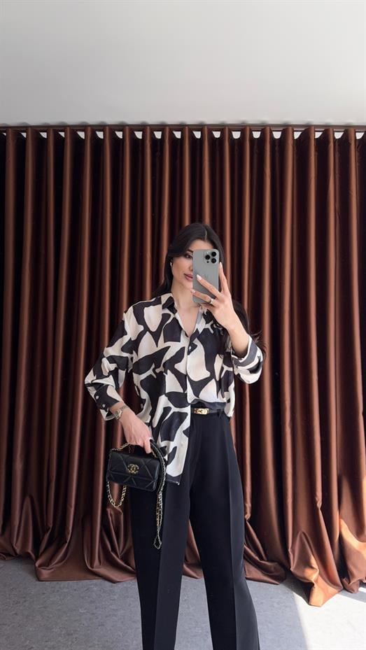 Desenli Saten Gömlek