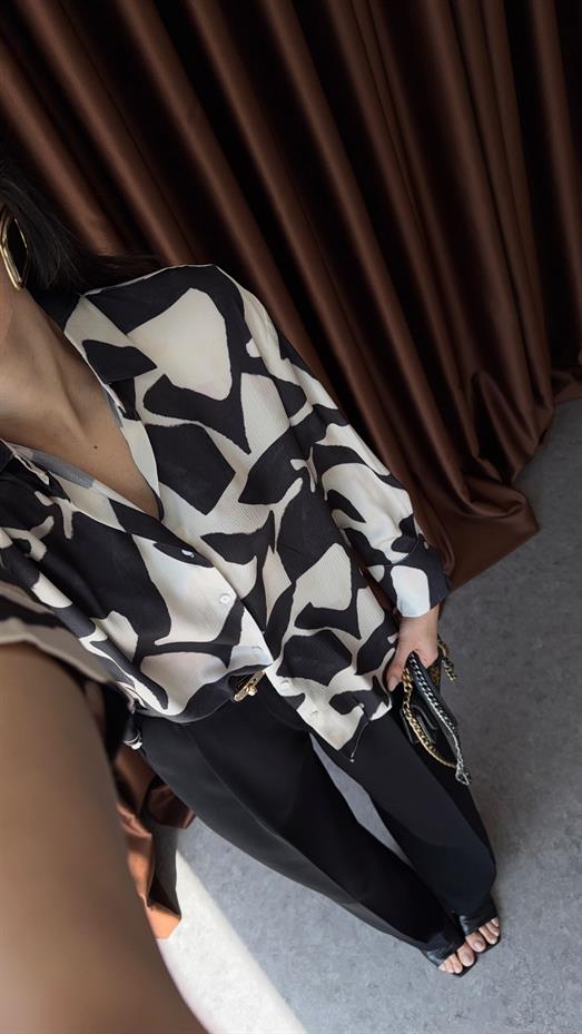 Desenli Saten Gömlek