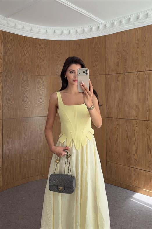 Dilimli ve Balenli Sarı Korse