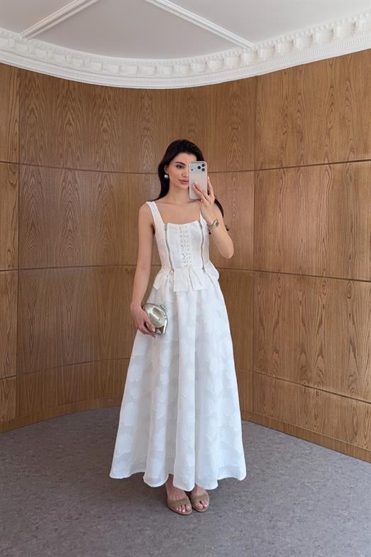 Dokulu Korse-Etek İkili Beyaz Takım