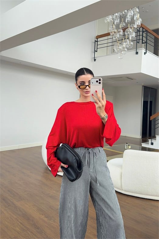 Kırmızı Bisiklet yaka Vatkalı Oversize Sweatshirt