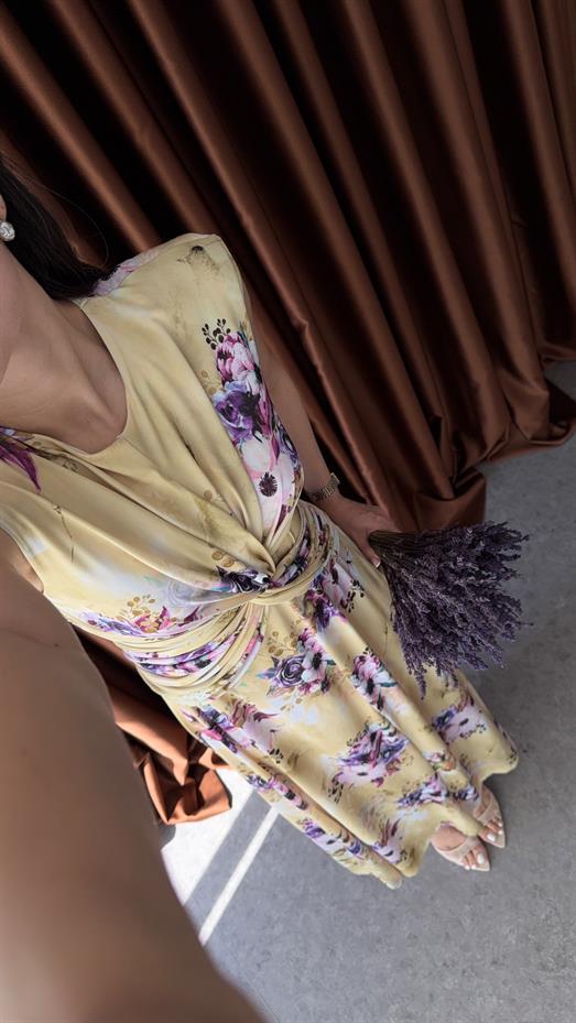 Düğümlü Çiçekli Sarı Elbise