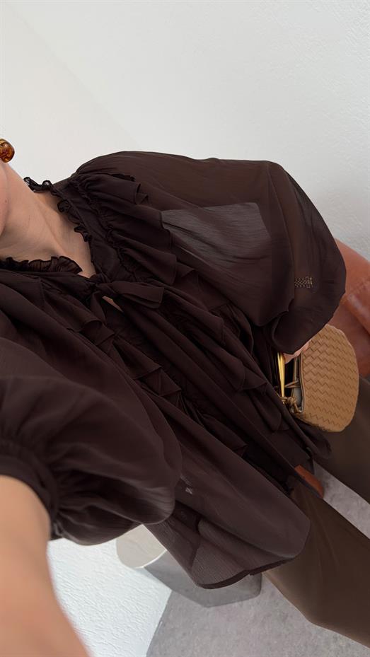 Fırfırlı Kahverengi Tül Bluz