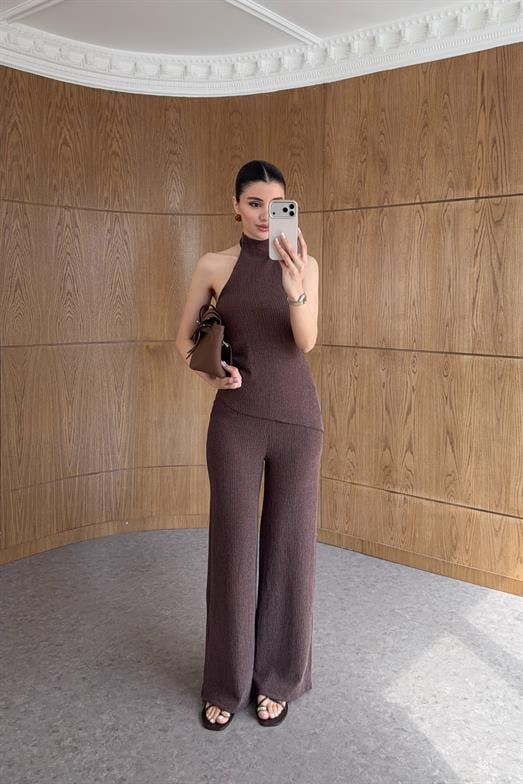 Fitilli Asimetrik Bluz-Geniş Paça Pantolon Kahve Takım