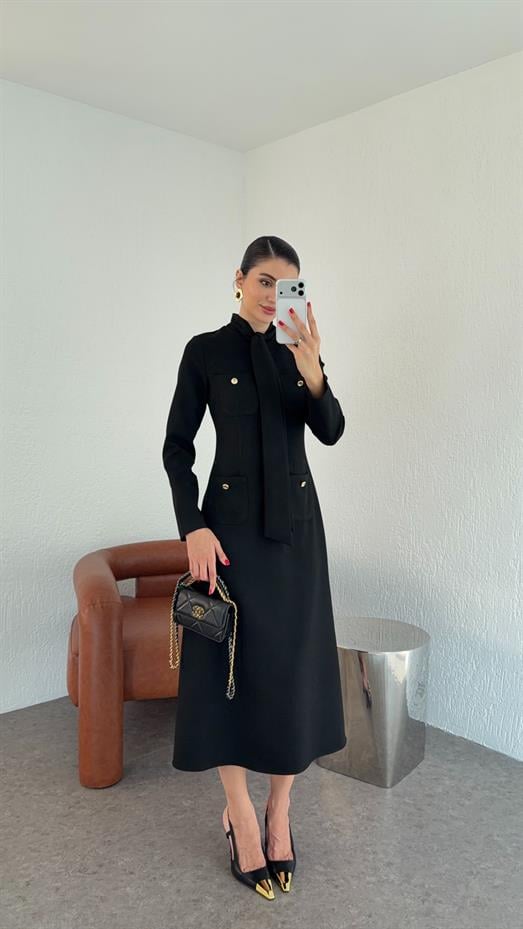 Fularlı Siyah Elbise