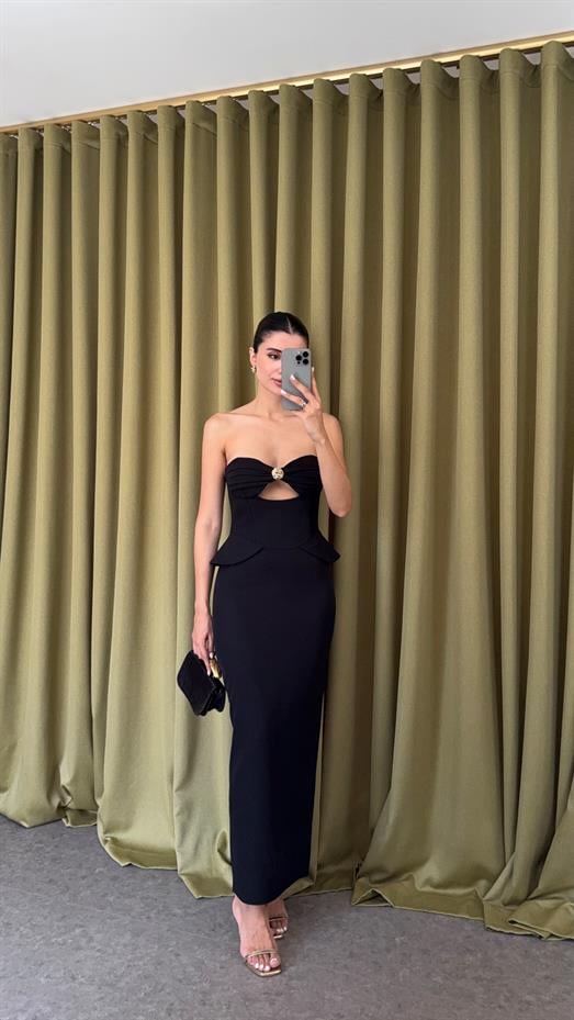 Göğüs Gold Detaylı Siyah Elbise