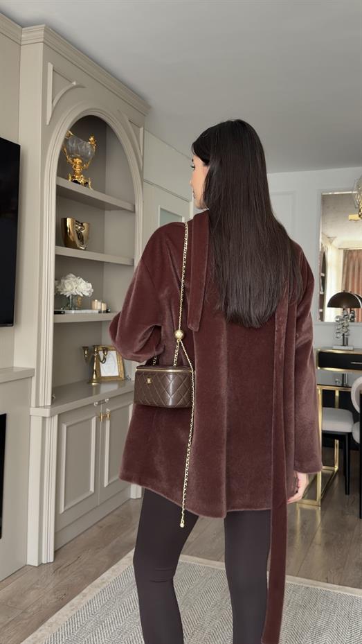 Gold Düğmeli Kahve Kısa Kürk Ceket