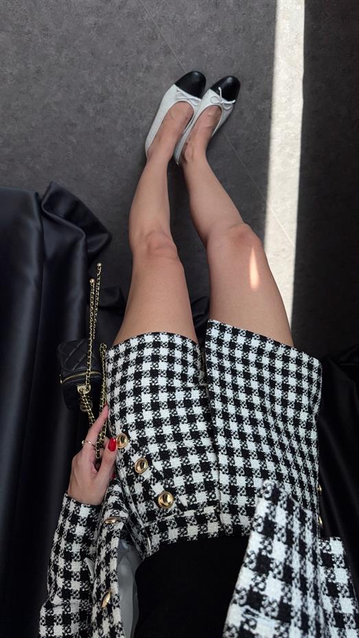 Gold Düğmeli Kazayağı Şort Etek