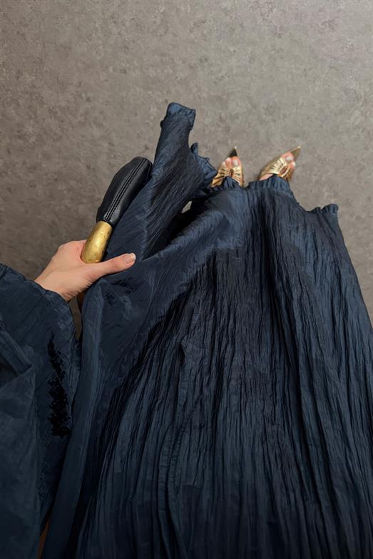 Gold Düğmeli Piliseli Lacivert Elbise