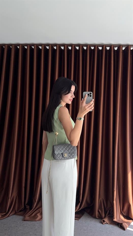 Gold Kancalı Fıstık Yeşili Yelek