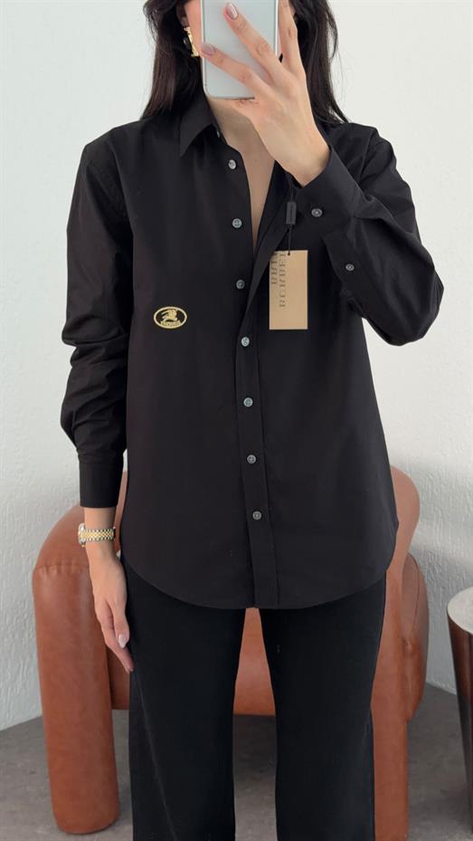Gold Logolu Siyah Gömlek