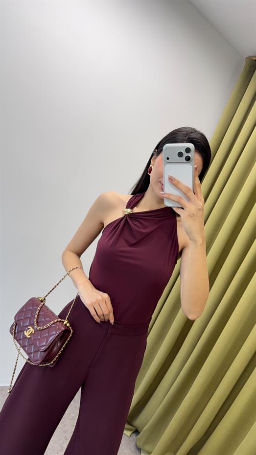 Gold Tokalı Tek Omuz Bordo Bluz