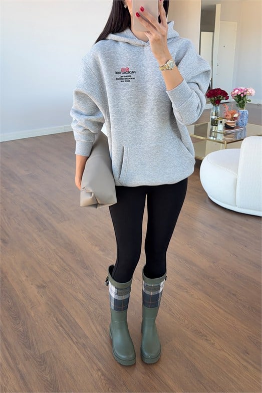Gri Kapüşonlu Sırt Baskılı Sweatshirt