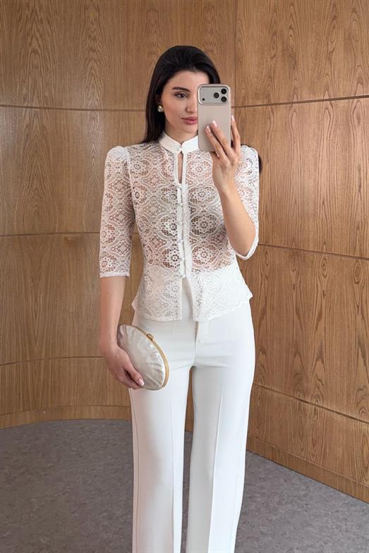 Hakim Yaka Dantelli Beyaz Bluz