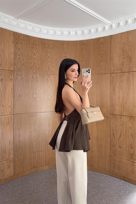 Halter Yaka Çizgili Kahverengi Bluz