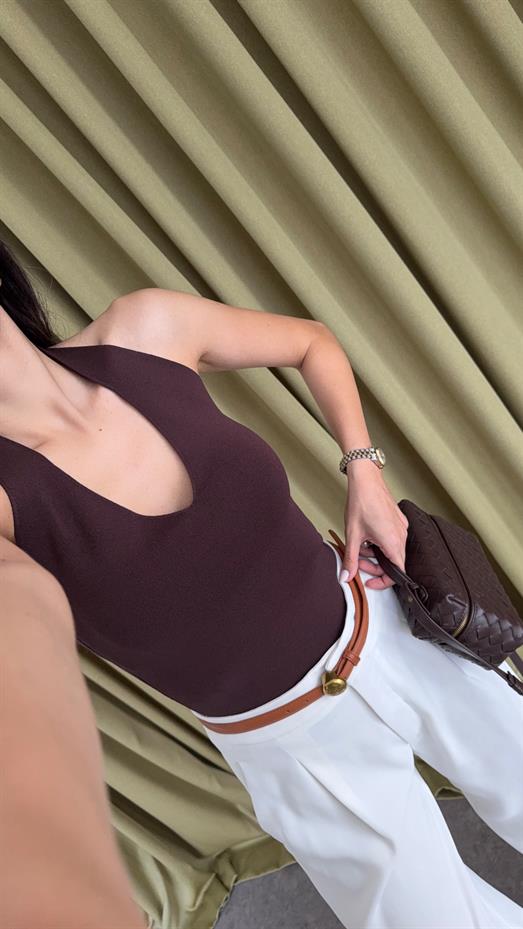 Halter Yaka Kahve Triko Bluz