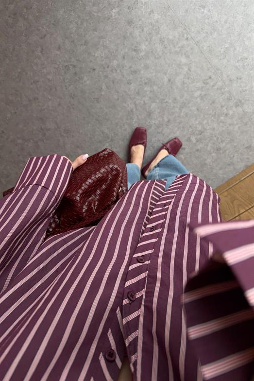 İri Manşetli Çizgili Bordo Gömlek