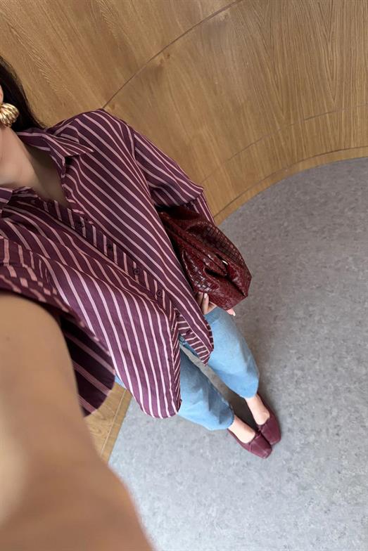 İri Manşetli Çizgili Bordo Gömlek