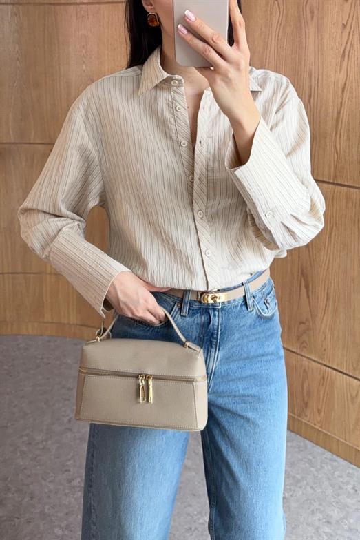 İri Manşetli Çizgili Krem Gömlek