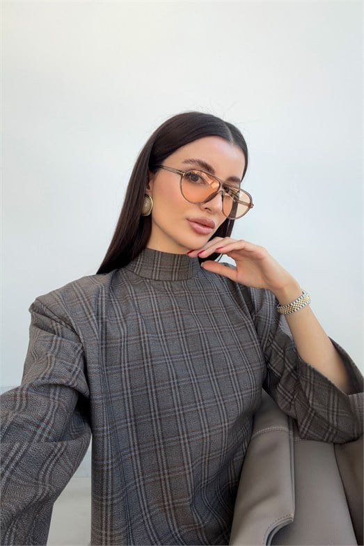 İri Vatkalı Ekoseli Kahve Bluz