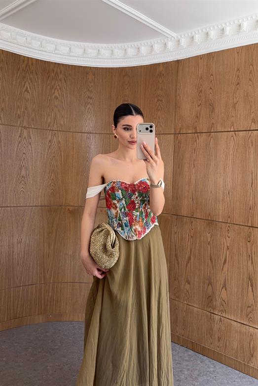 İthal Dantel Detaylı Askılı Kırmızı Korse