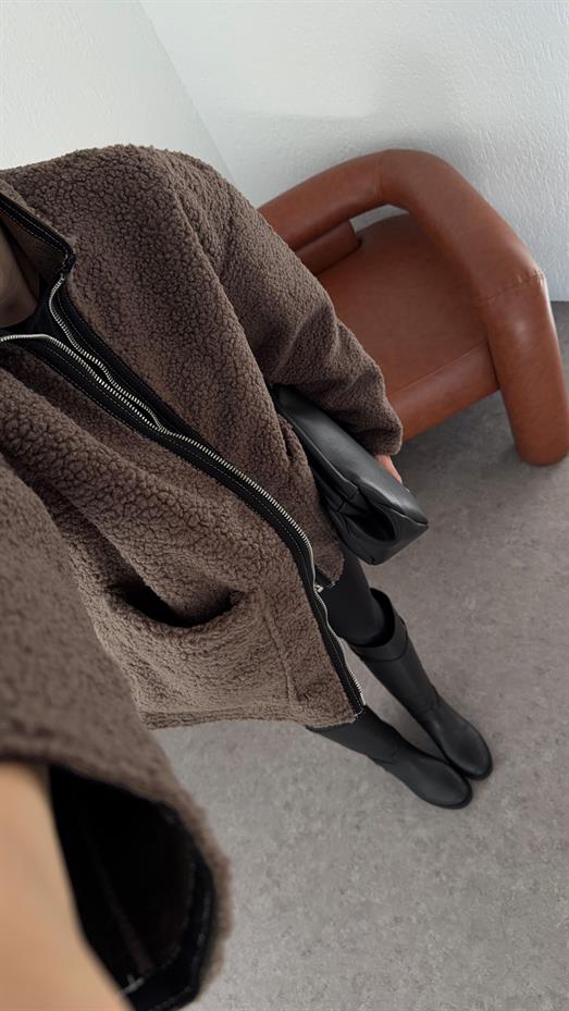 Kahverengi Peluş Ceket