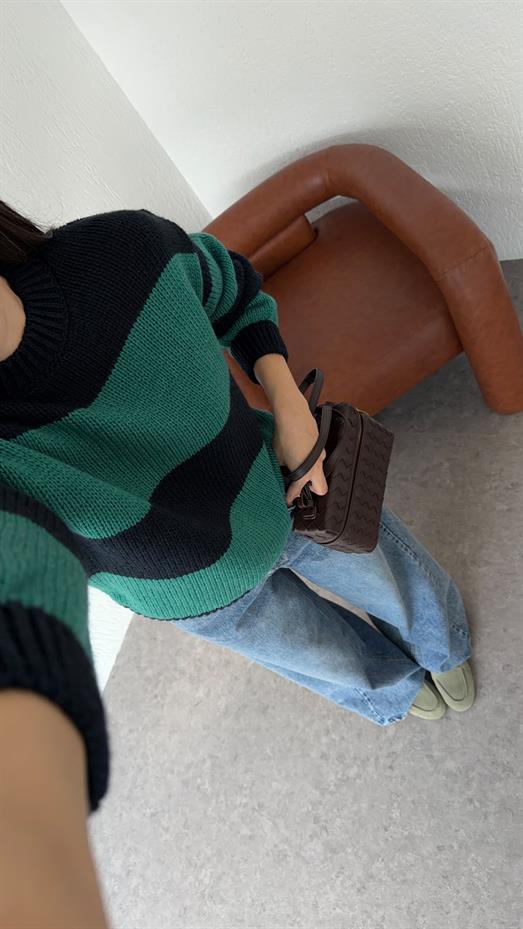 Kalın Çizgili Yeşil Kazak